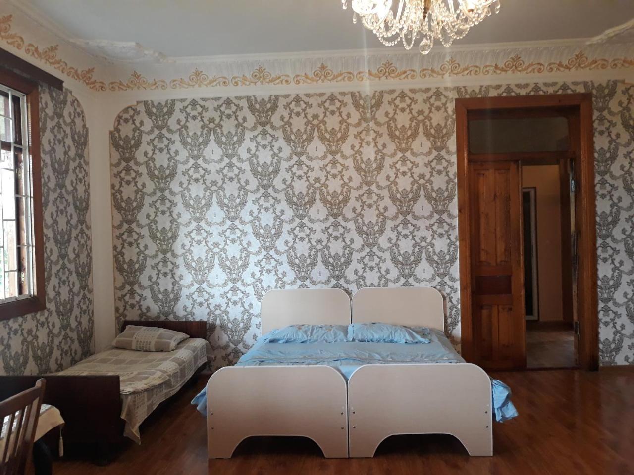 Malkhazi'S Guesthouse Martvili Exterior foto